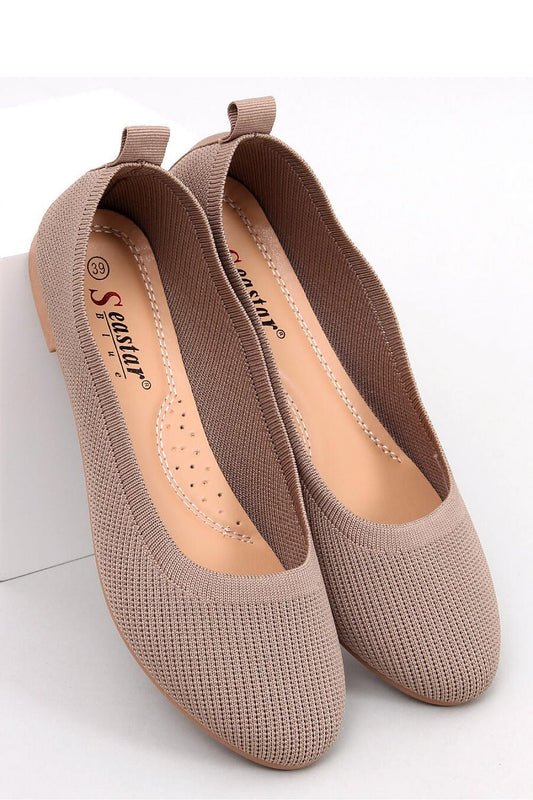 Round-Toe Ballet Flats